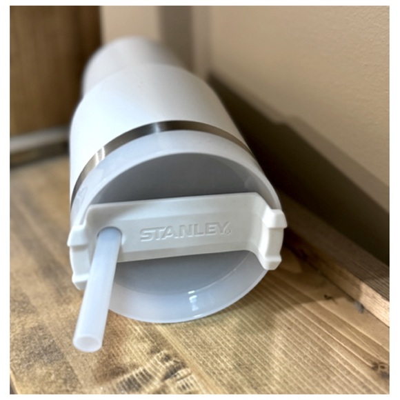 NEW Stanley + Starbucks Taiwan White Stainless Tumbler - Picture 10 of 10